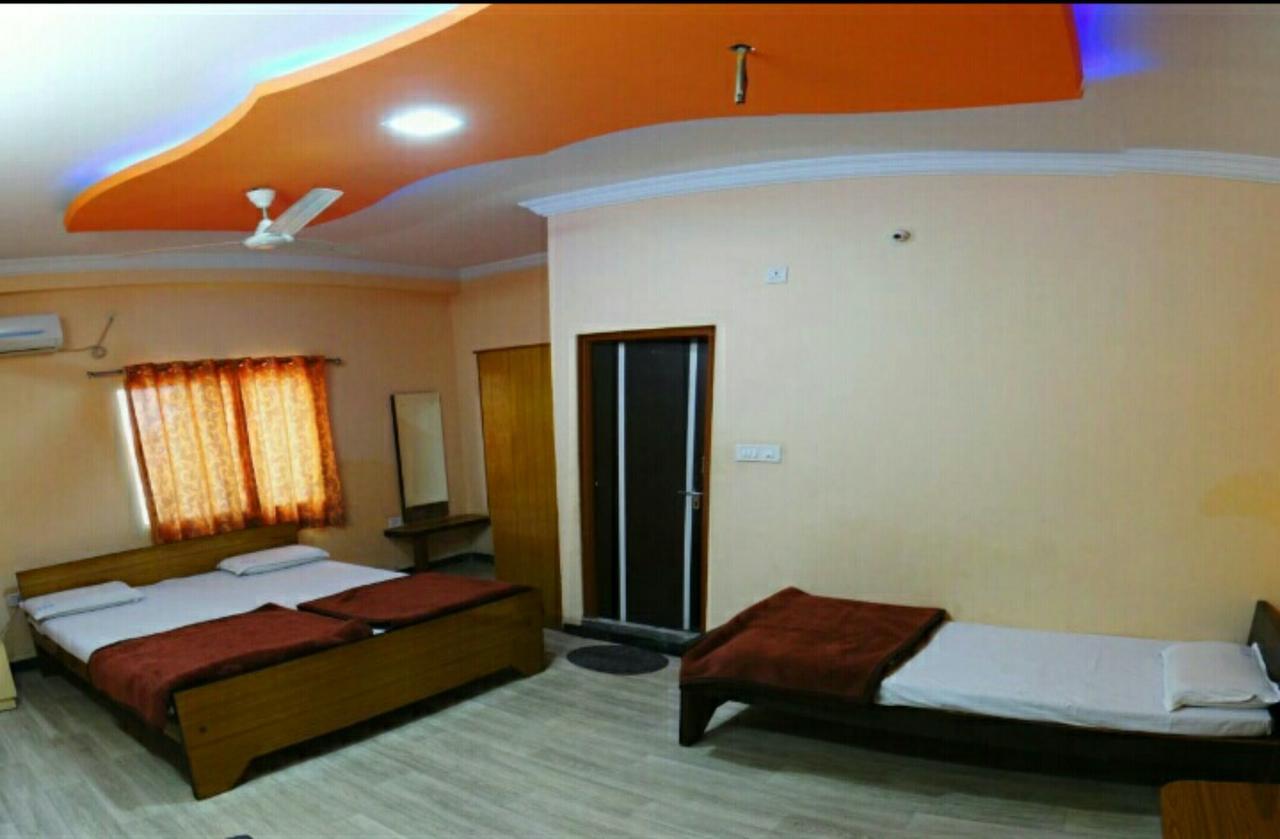 Ganga Palace Ujjain Ngoại thất bức ảnh