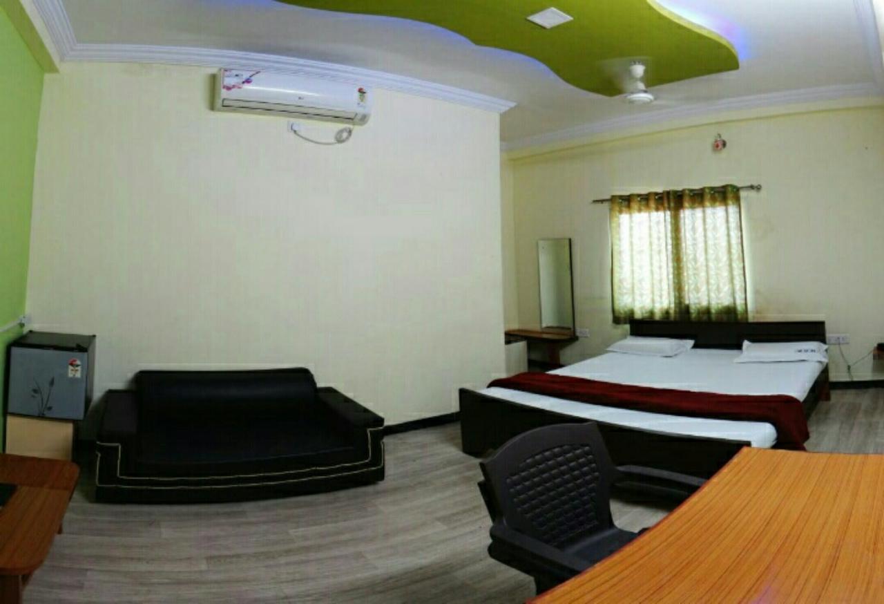 Ganga Palace Ujjain Ngoại thất bức ảnh