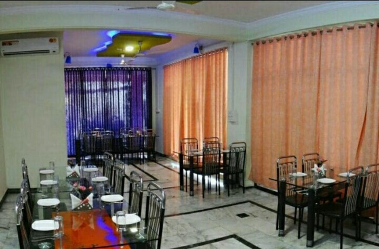 Ganga Palace Ujjain Ngoại thất bức ảnh